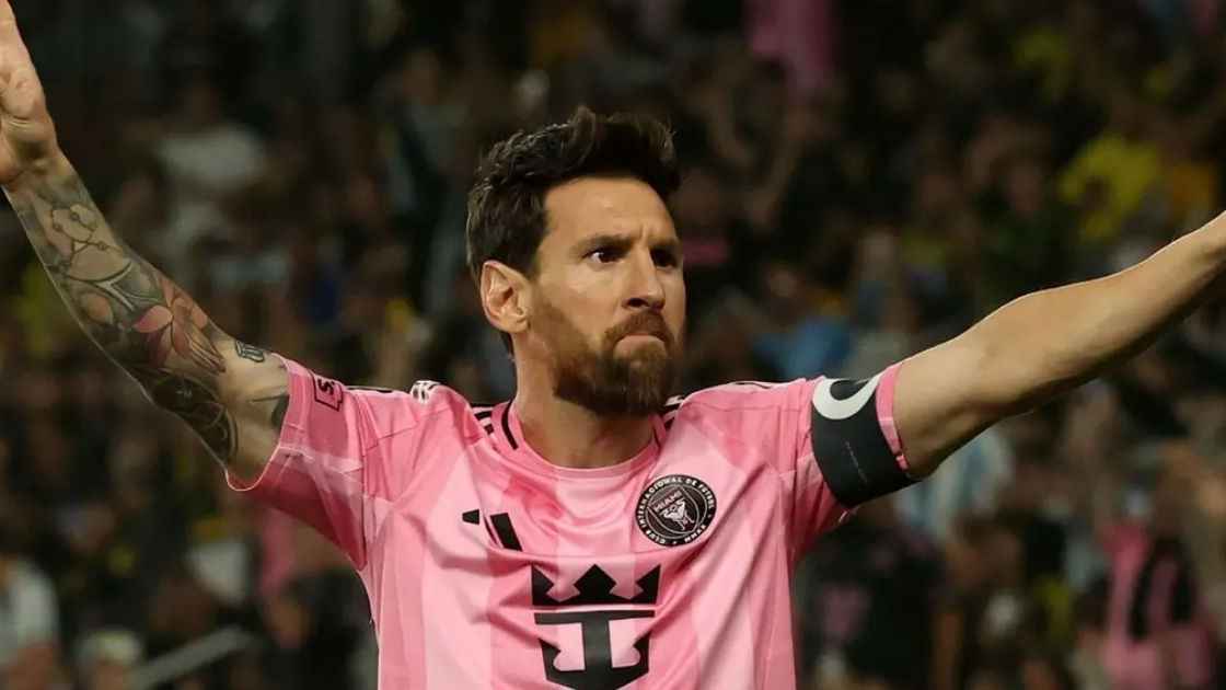 আরও এক স্প্যানিশ ক্লাবের মালিক হলেন মেসি